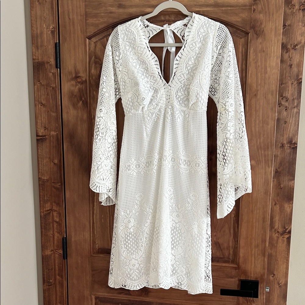Elegant White Lace Dress